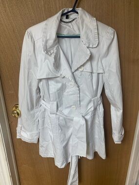le chateau White Women's Coat with Belt
